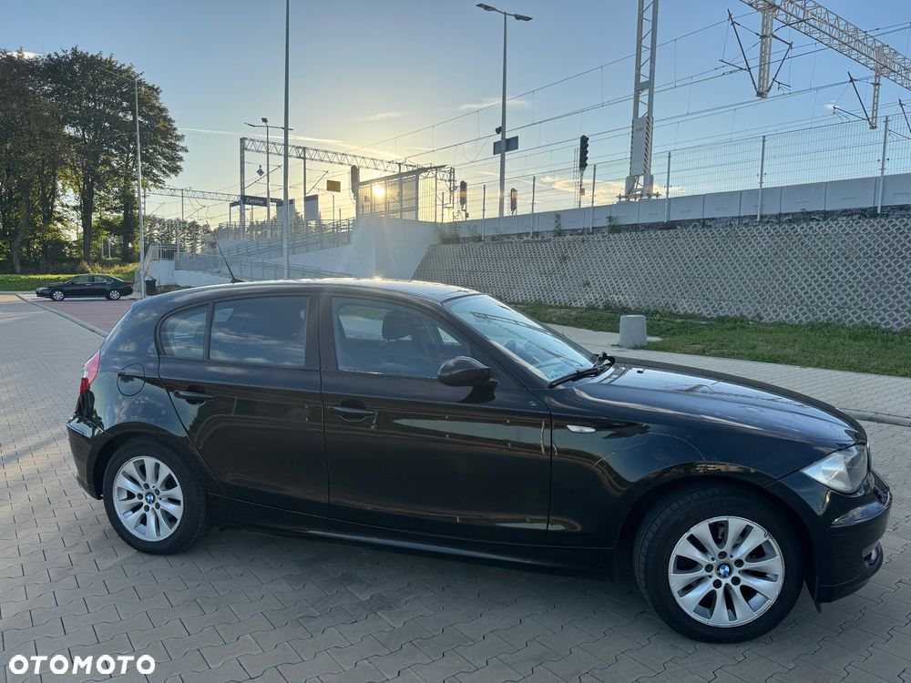 BMW Seria 1 116i - 5