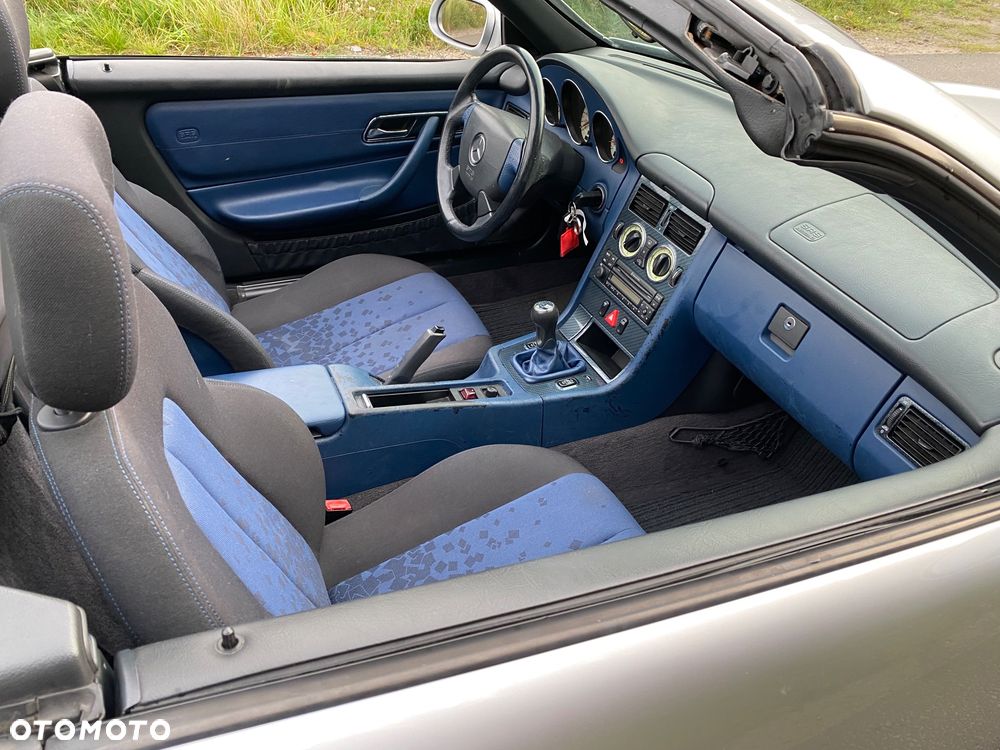 Mercedes-Benz SLK 200 - 11