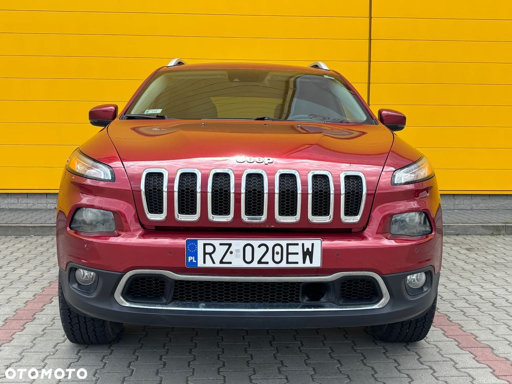Jeep Cherokee - 14