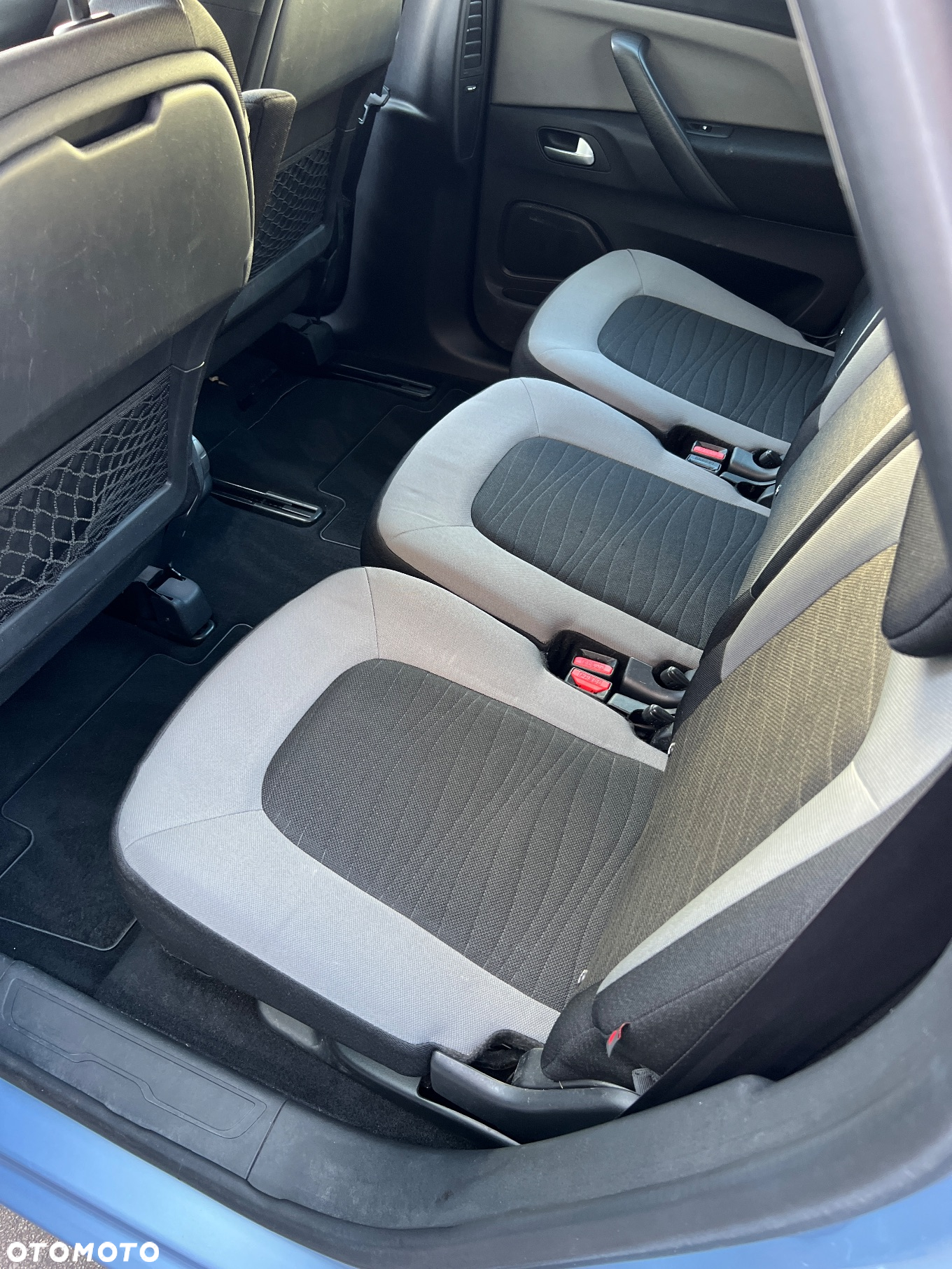 Citroën C4 Picasso e-HDi 115 Intensive - 8