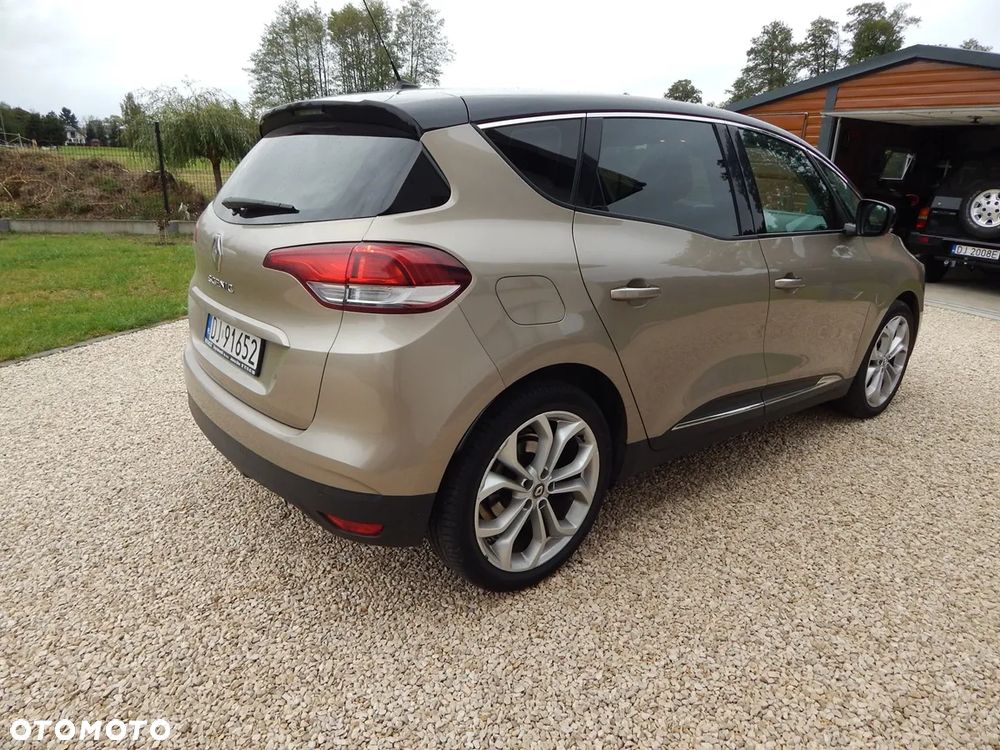 Renault Scenic - 3