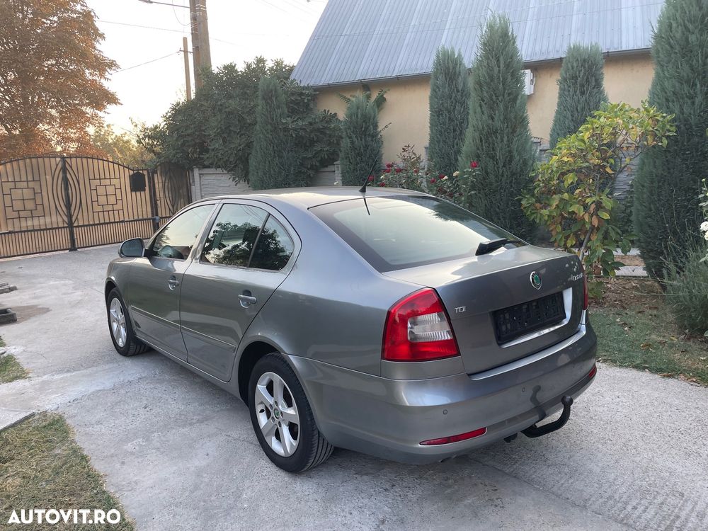 Skoda Octavia - 5