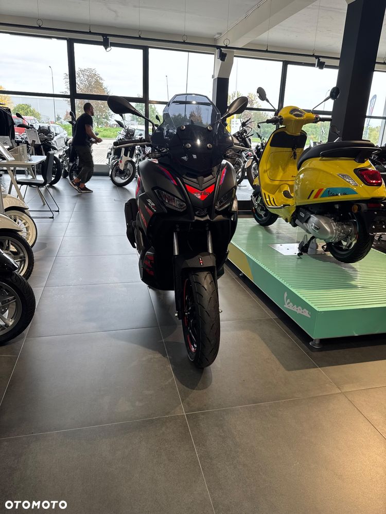 Aprilia SR - 1