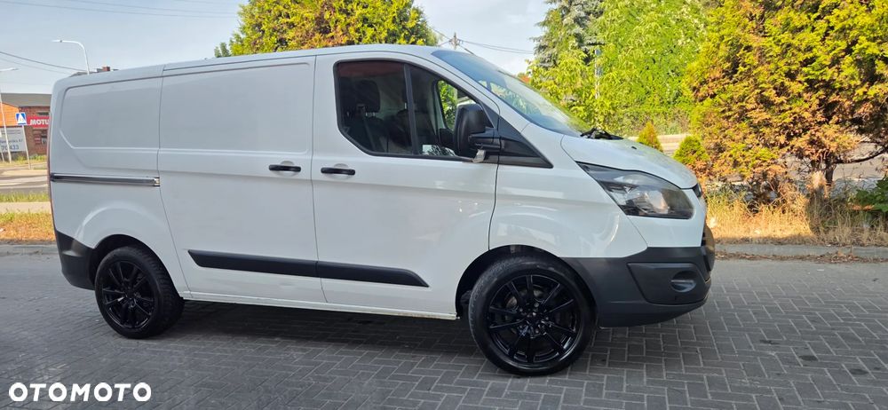 Ford TRANSIT  CUSTOM - 15