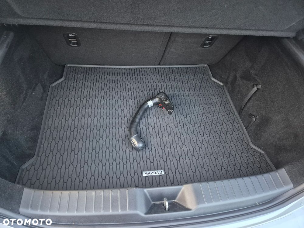 Mazda 3 2.0 mHEV Enso - 32
