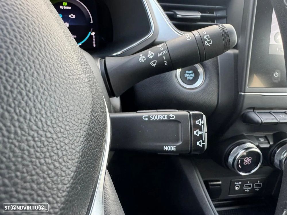 Renault Captur 1.6 E-Tech Plug-In Hybrid Techno - 34