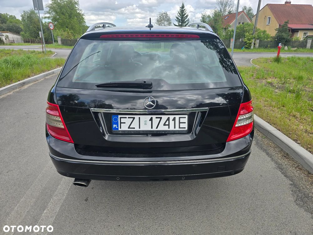 Mercedes-Benz Klasa C - 23