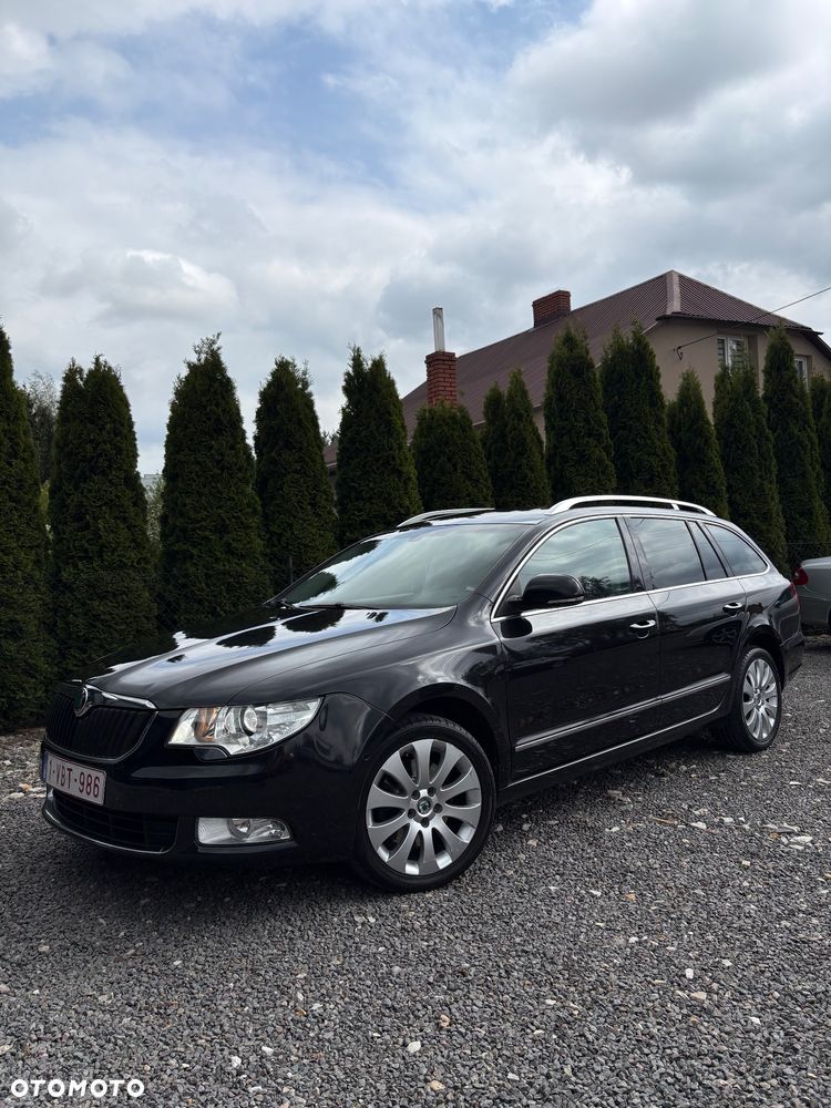 Skoda Superb 2.0 TDI Platinum - 2