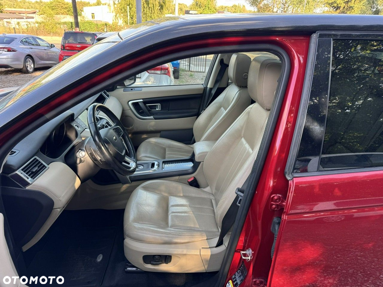 Land Rover Discovery Sport - 23