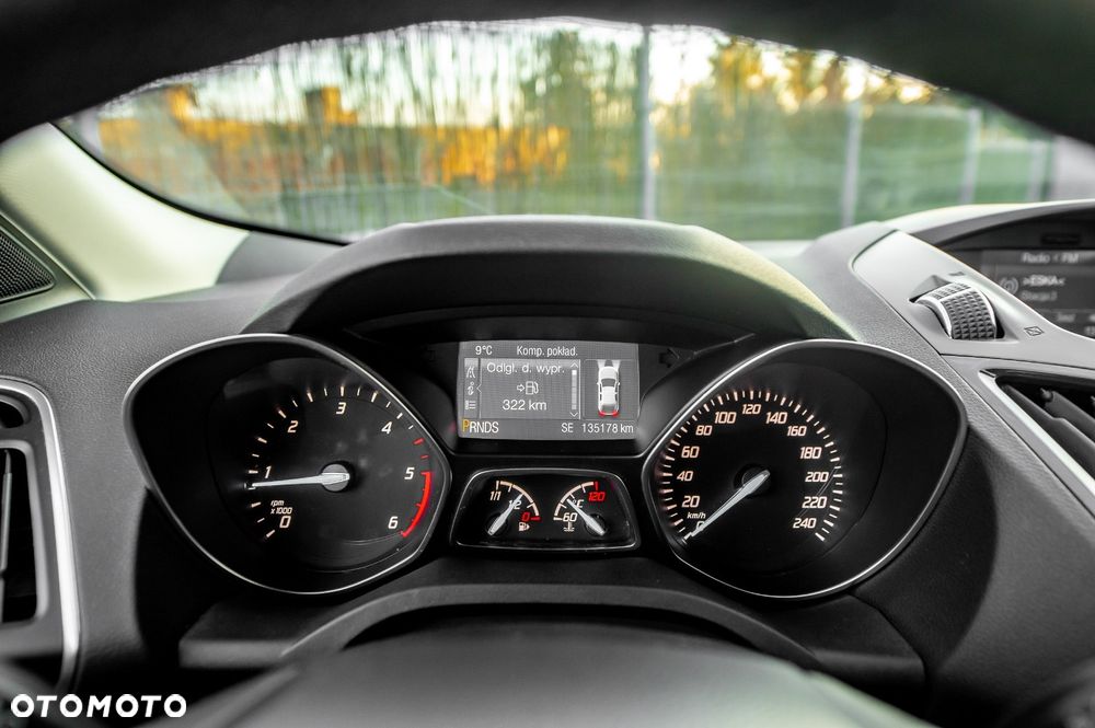 Ford Kuga 2.0 TDCi 4x4 Titanium - 26