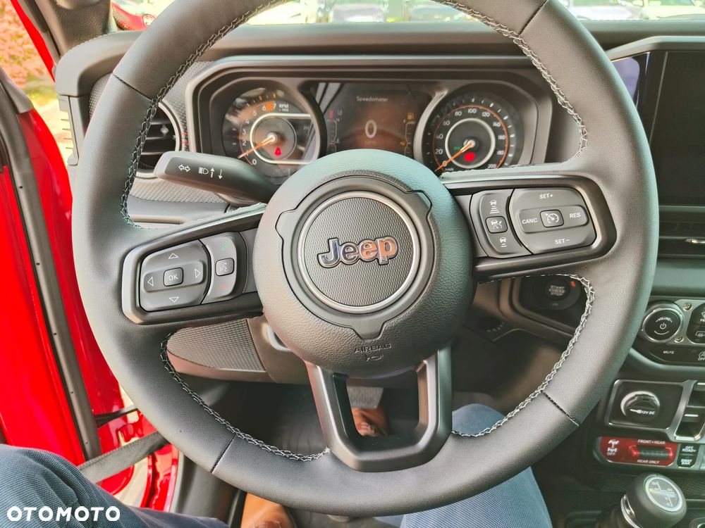 Jeep Wrangler Unlimited GME 2.0 Turbo Rubicon - 12