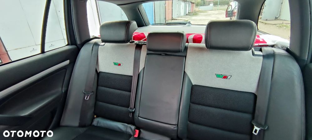 Skoda Octavia 2.0 TDI DPF RS - 6