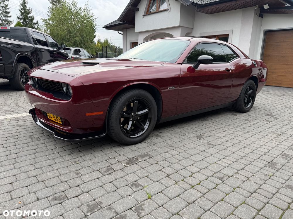 Dodge Challenger 5.7 R/T - 2