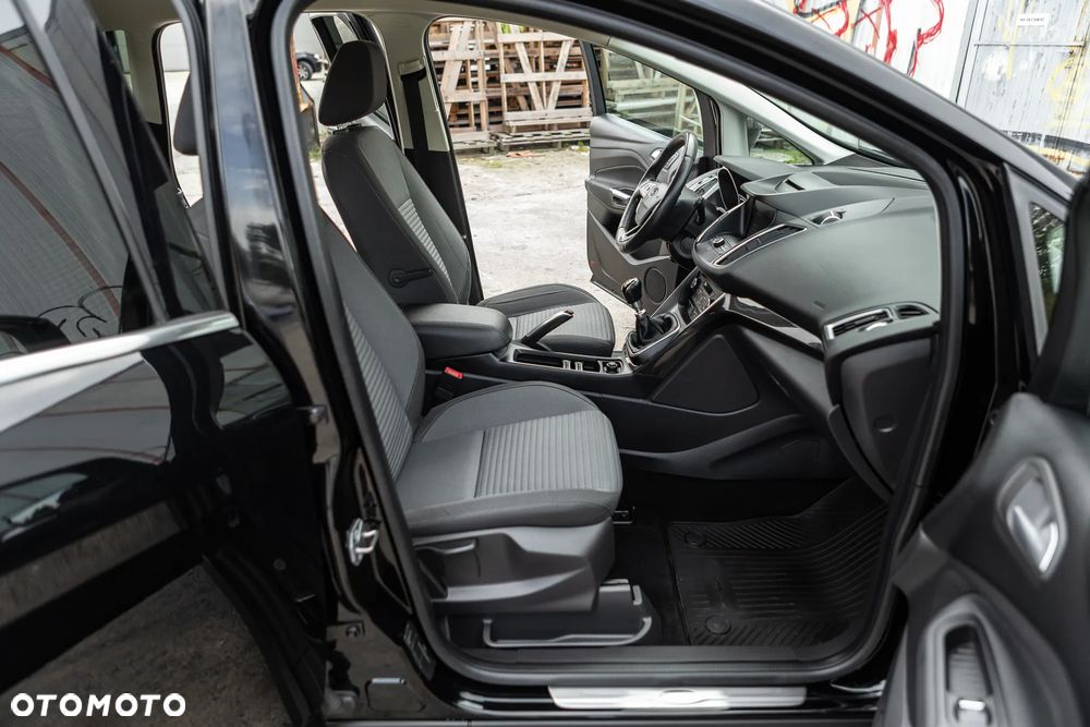 Ford C-MAX - 34