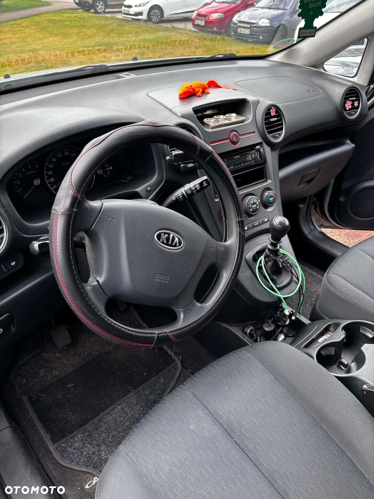 Kia Carens 2.0 CRDi EXpedition - 9