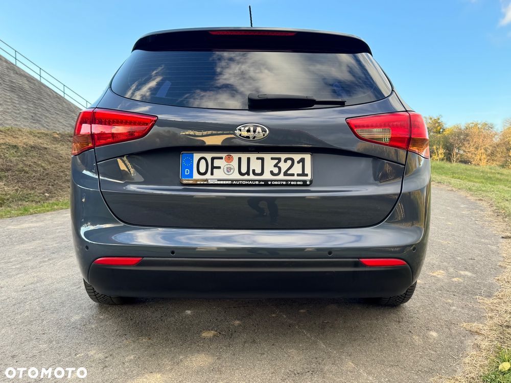 Kia Ceed 1.6 GDI Platinum Edition - 16
