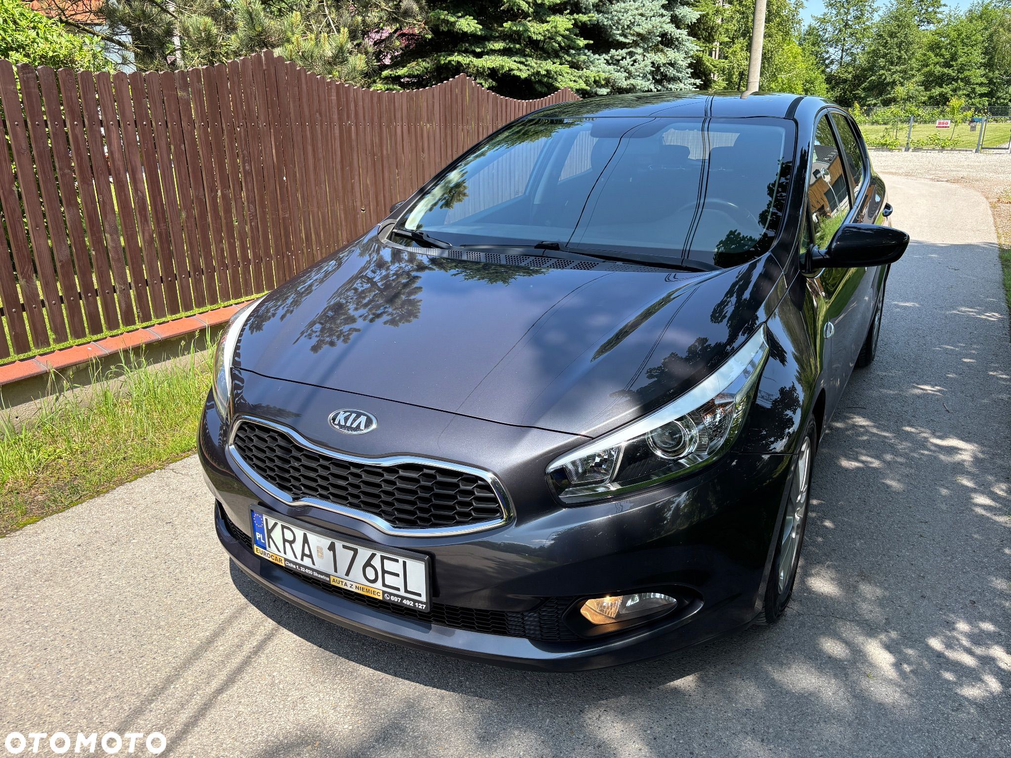 Kia Ceed 1.6 CRDi 128 Dream Team Edition - 1