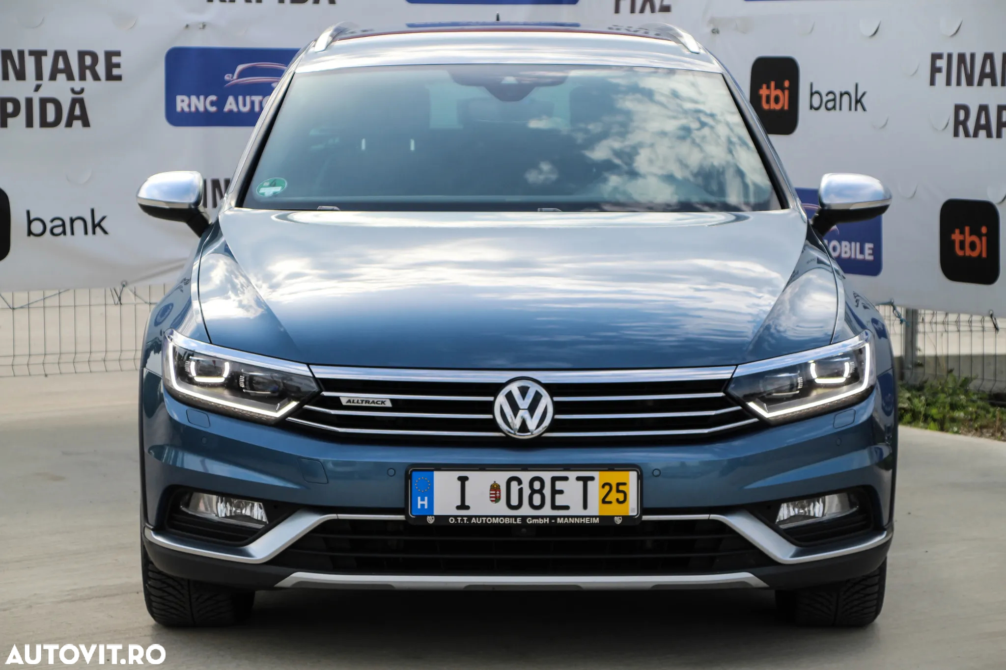 Volkswagen Passat Alltrack 2.0 TDI SCR 4Motion DSG - 23