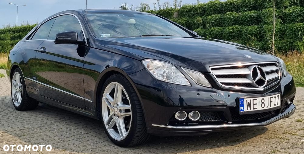 Mercedes-Benz Klasa E 350 4-Matic - 19