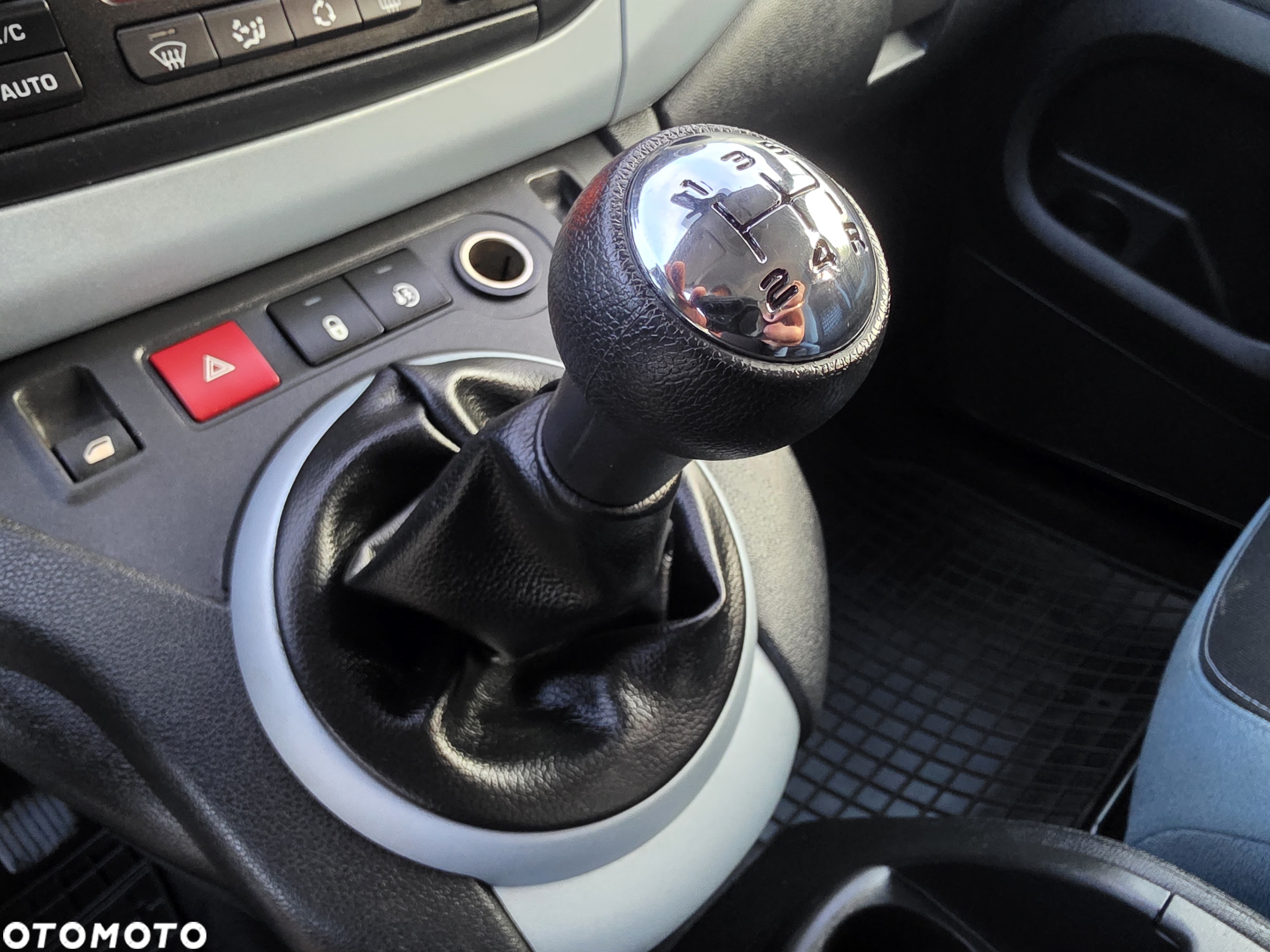 Citroën Berlingo 1.6 HDi 110 FAP Multispace Exclusive - 20
