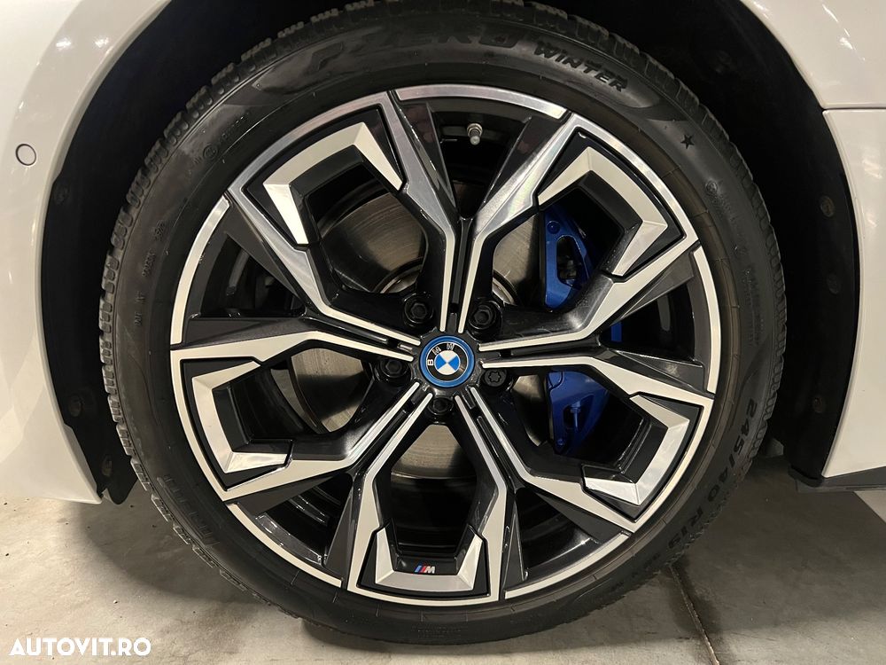 BMW i4 eDrive40 Gran Coupe M Sport - 24