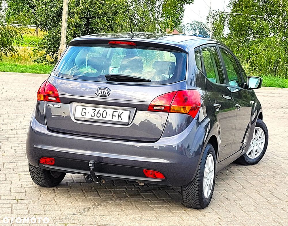 Kia Venga - 3