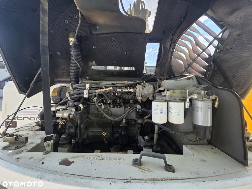 Liebherr A314 Litronic - 12