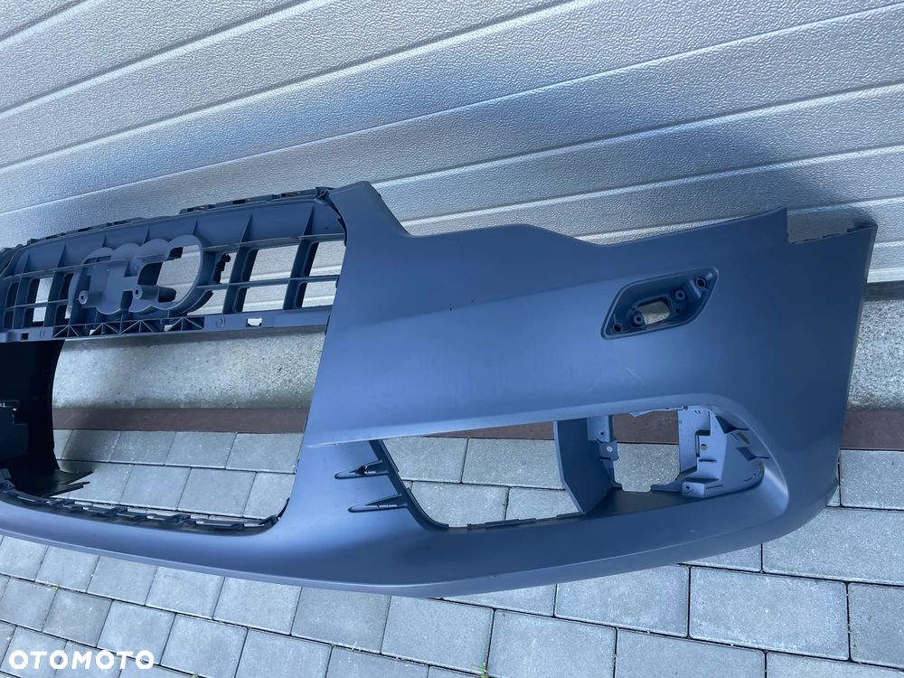 ZDERZAK PRZEDNI AUDI A6 C7 4G0  2010-2014 - NOWY SPRYSKI - 2