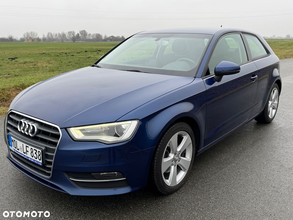 Audi A3 3-drzwiowe 2.0 TDI S tronic Attraction - 12