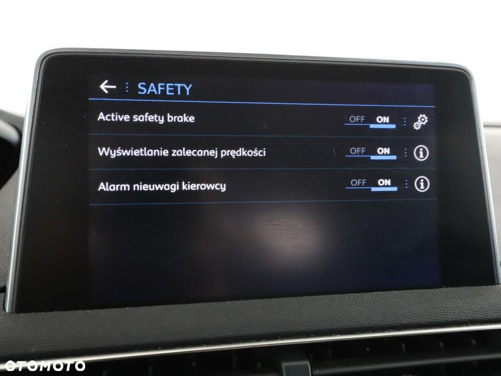 Peugeot 5008 2.0 BlueHDI GT S&S EAT8 - 26