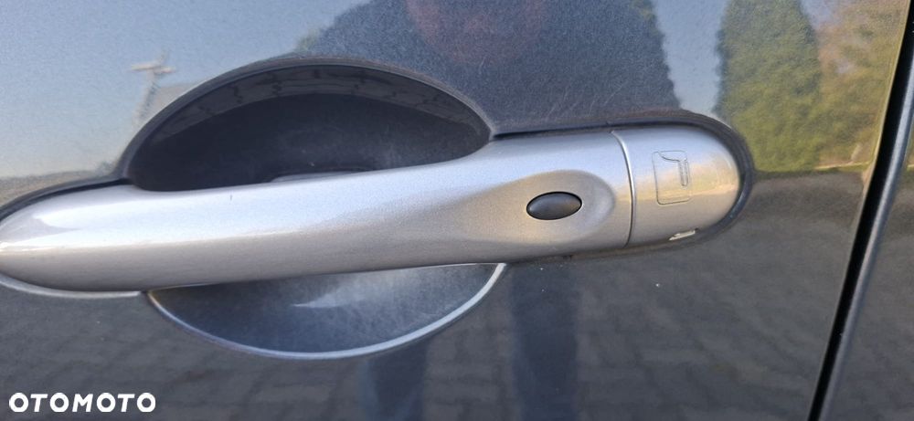 Renault Scenic 2.0 16V Privilege CVT - 20