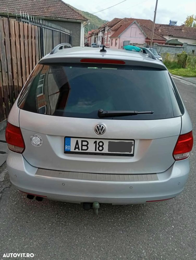 Volkswagen Golf 2.0 TDI DPF Comfortline - 2