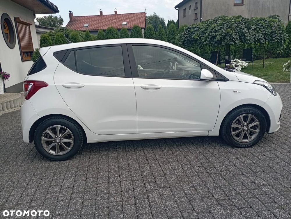 Hyundai i10 1.2 Fifa World Cup Edition - 7