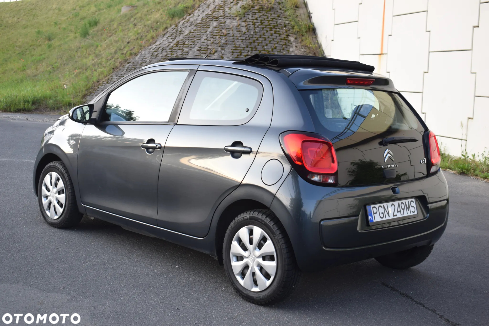Citroën C1 1.0 VTi Live EU6 - 15