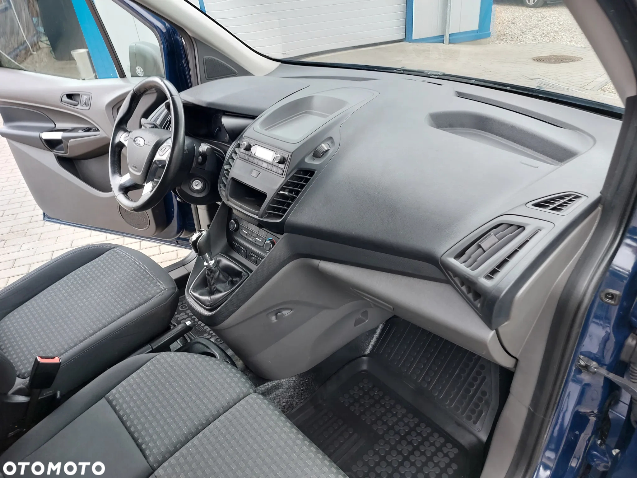 Ford Transit Connect 220 L1 Trend - 29