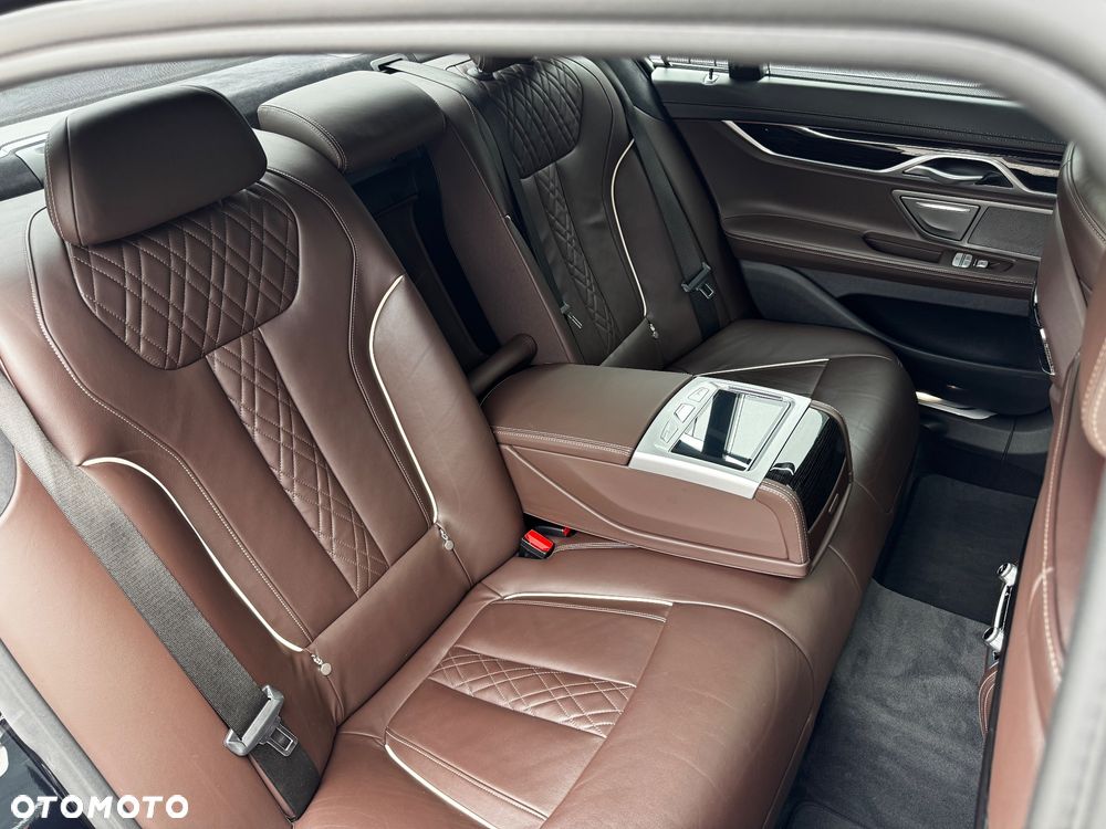 BMW Seria 7 730Ld sport - 20