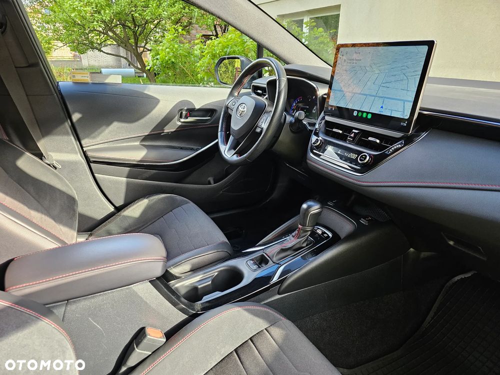 Toyota Corolla 1.8 Hybrid GPF Executive - 28