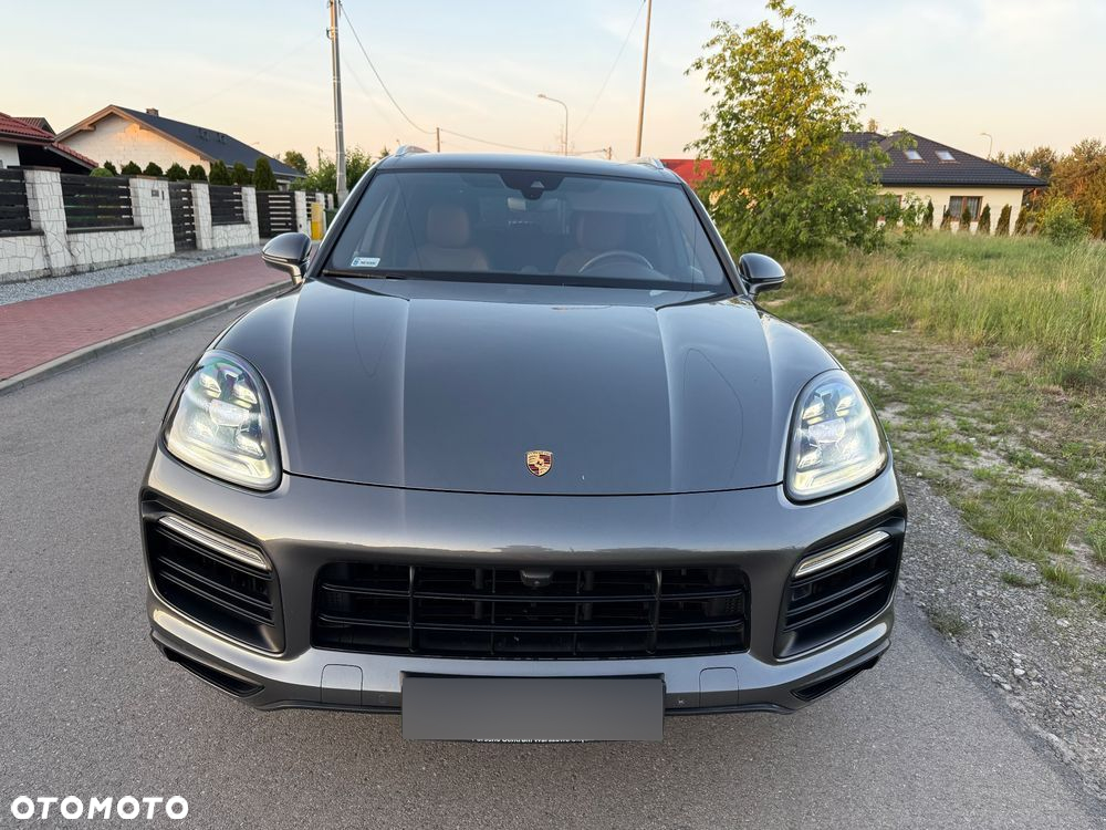 Porsche Cayenne E-Hybrid Platinum Edition - 9
