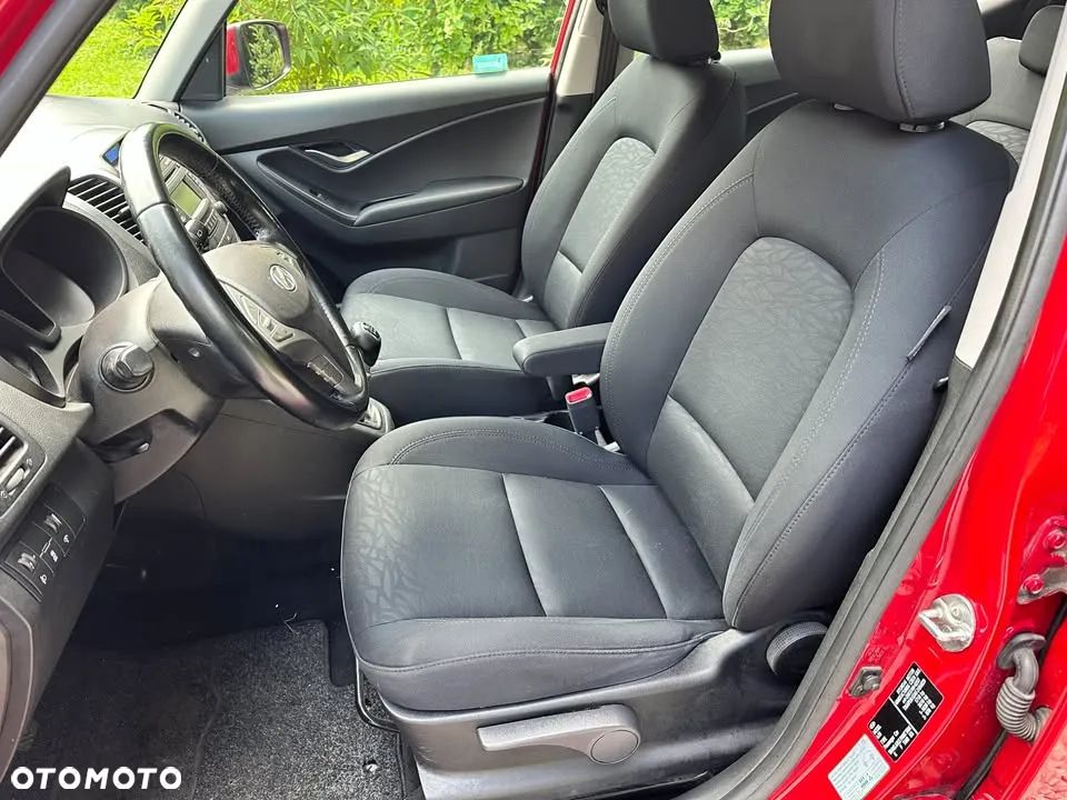 Hyundai ix20 1.6 blue Trend - 12