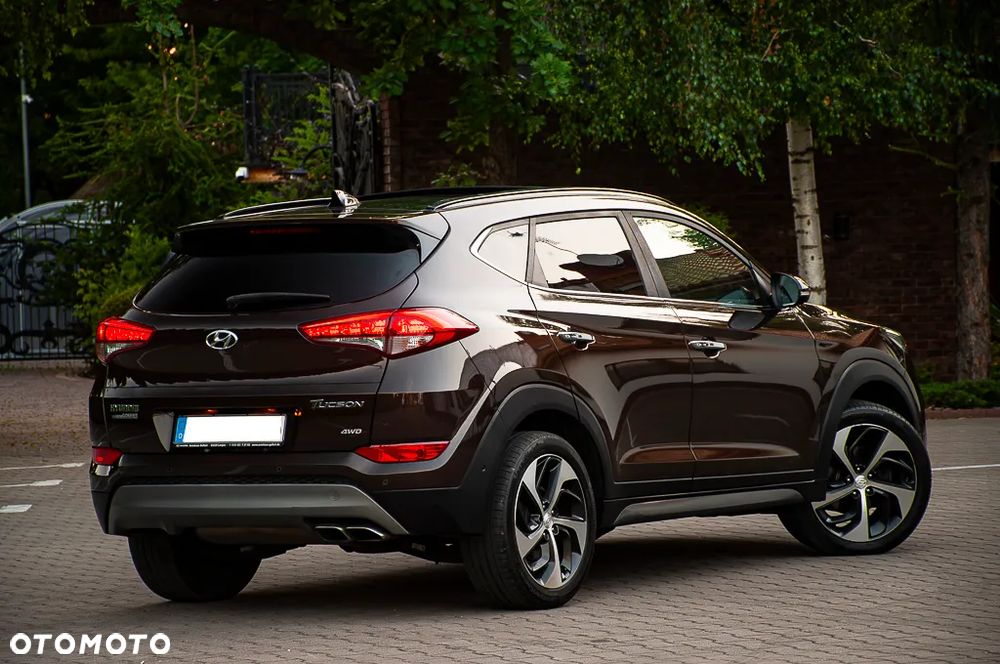 Hyundai Tucson 2.0 CRDI 4WD Automatik Premium - 13