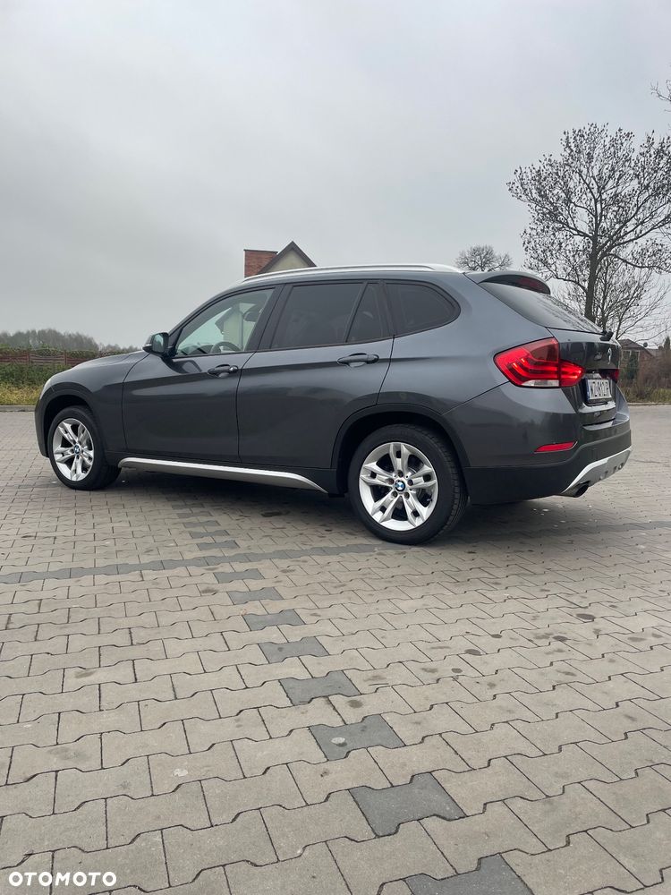 BMW X1 xDrive18d - 8