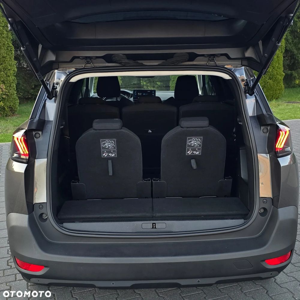 Peugeot 5008 PureTech 130 EAT8 Stop & Start Roadtrip - 19