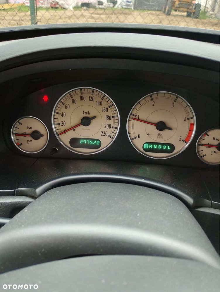 Chrysler Voyager - 4