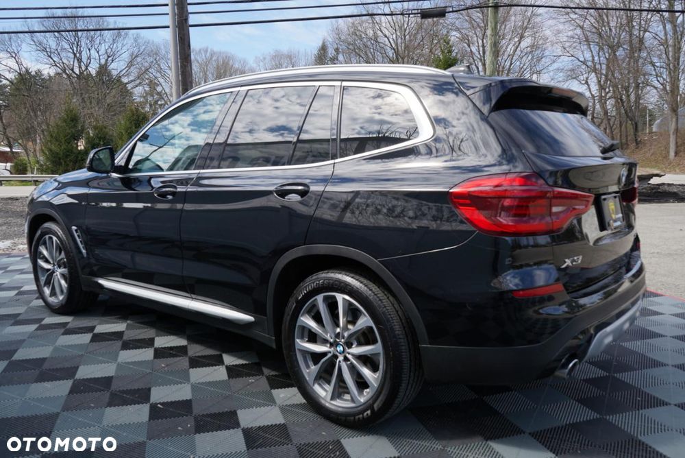 BMW X3 xDrive30i Advantage sport - 8