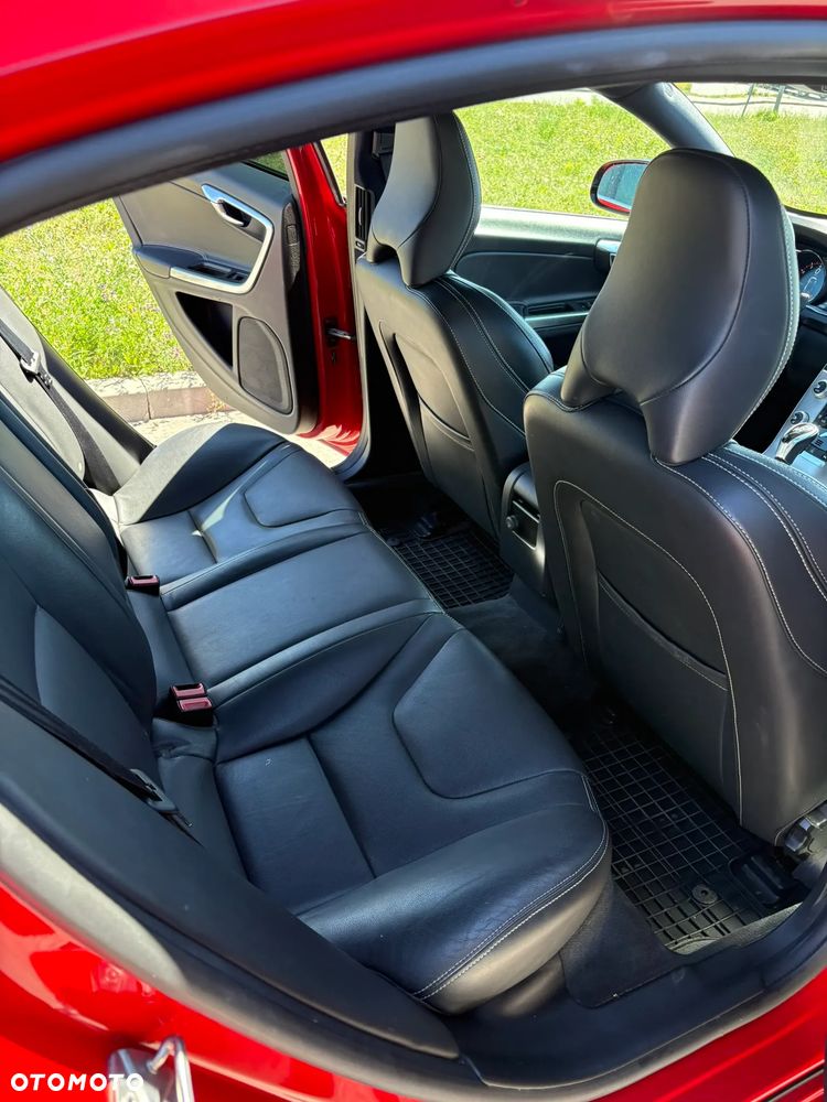 Volvo S60 T5 Geartronic RDesign - 8