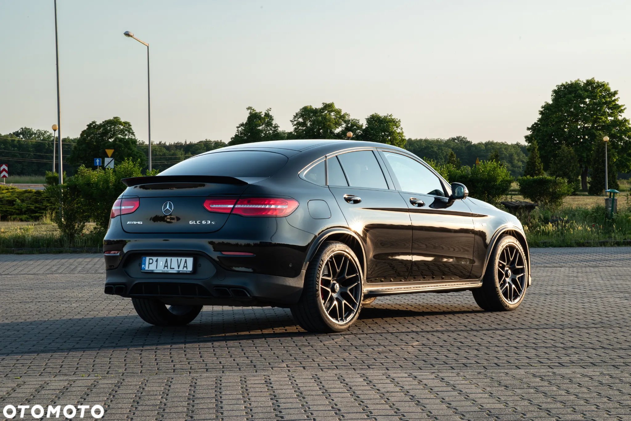 Mercedes-Benz GLC AMG Coupe 63 S 4-Matic+ - 9