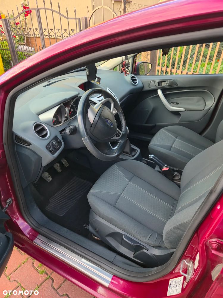 Ford Fiesta 1.6 TDCi DPF Platinium X - 7