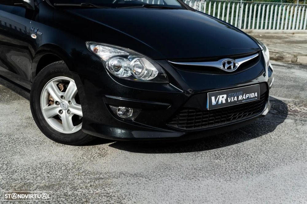 Hyundai i30 1.6 CRDi Blue Comfort - 28