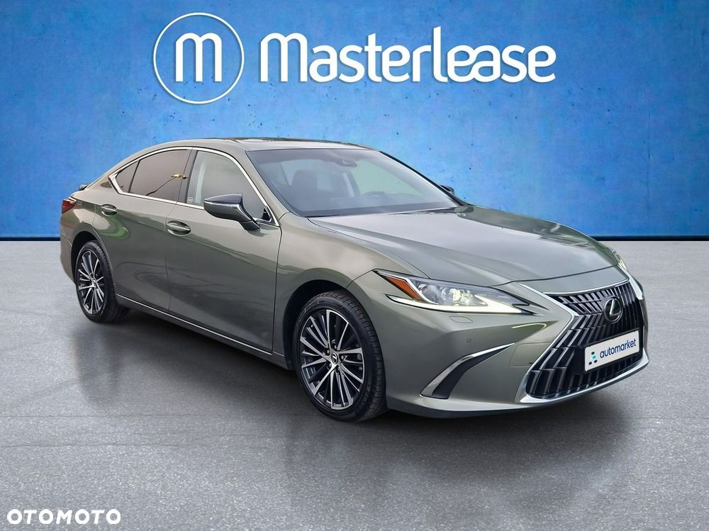 Lexus ES - 3