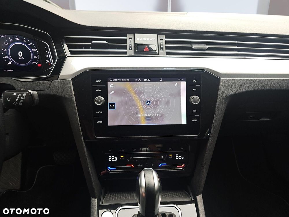 Volkswagen Passat Variant - 15